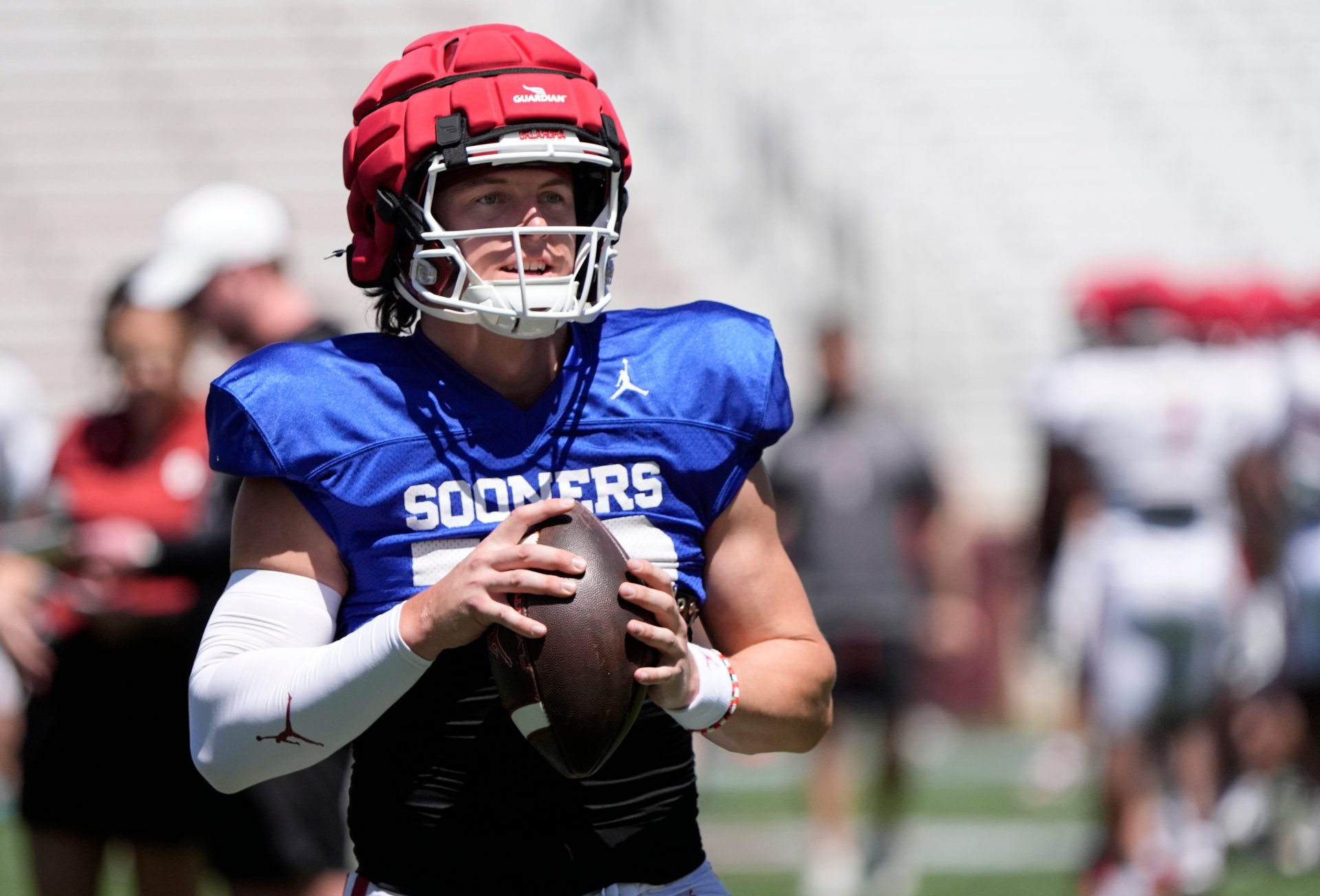 Oklahoma's John Mateer looks to throw a pass during the University of Oklahoma Sooners Crimson Combine