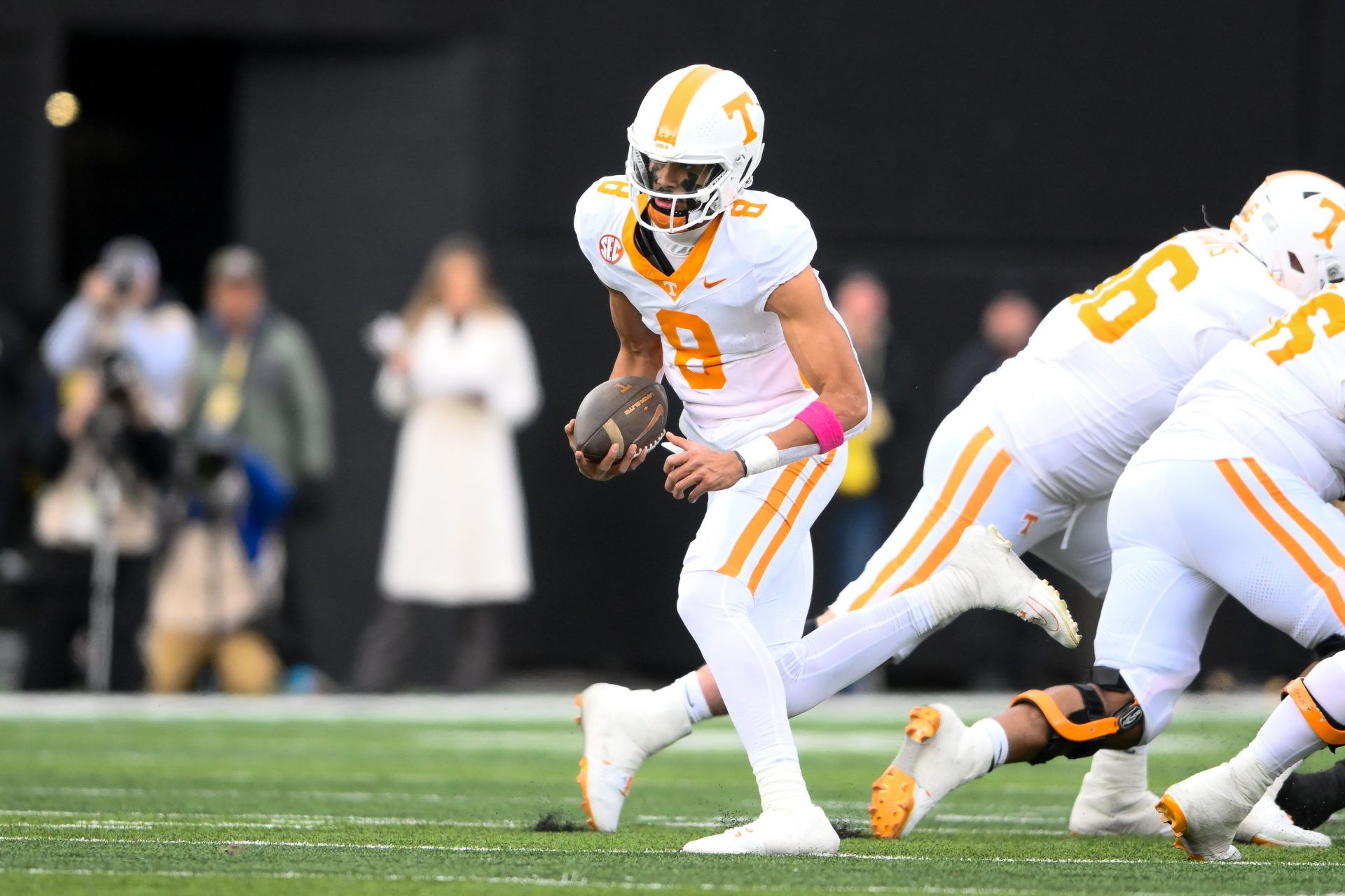 Tennessee Volunteers quarterback Nico Iamaleava (8) scrambles against the Vanderbilt Commodores during the second half at FirstBank Stadium.