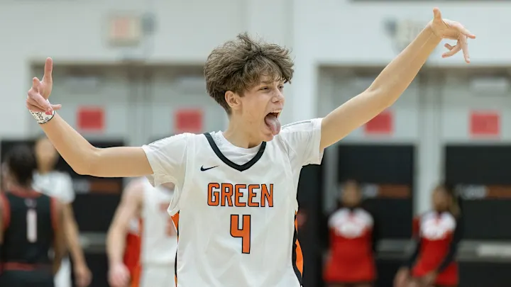 Top 5 Landing Spots for Niko Bundalo After Washington Exit: Who Can Land the 6'10