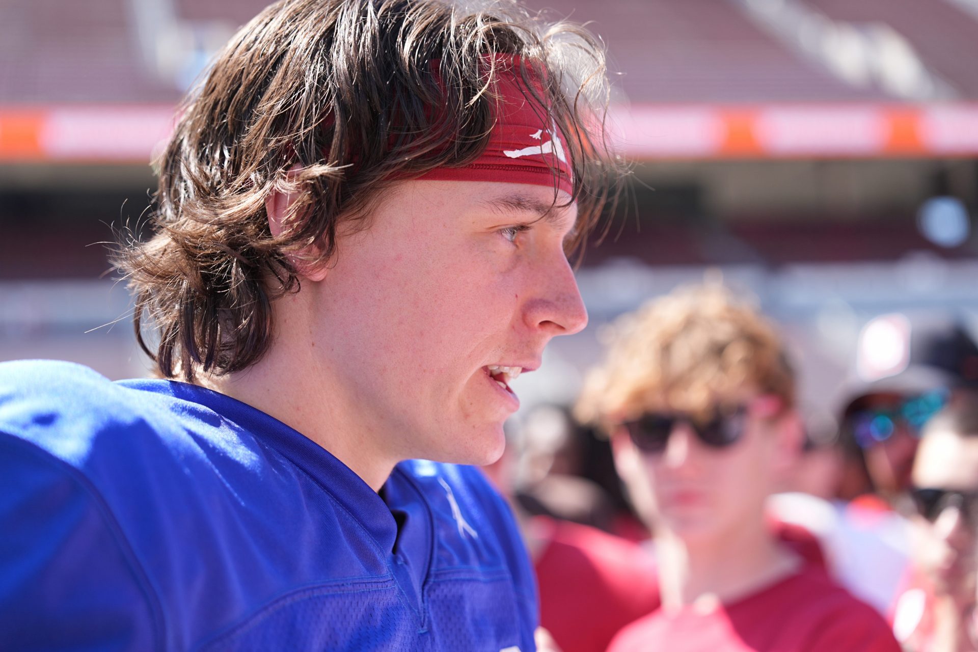 Oklahoma's John Mateer sings autographs during the University of Oklahoma Sooners Crimson Combine