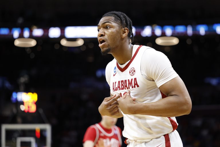 Alabama Crimson Tide forward Mouhamed Dioubate (10) reacts in the first half against the Robert Morris Colonials during the NCAA Tournament First Round at Rocket Arena.