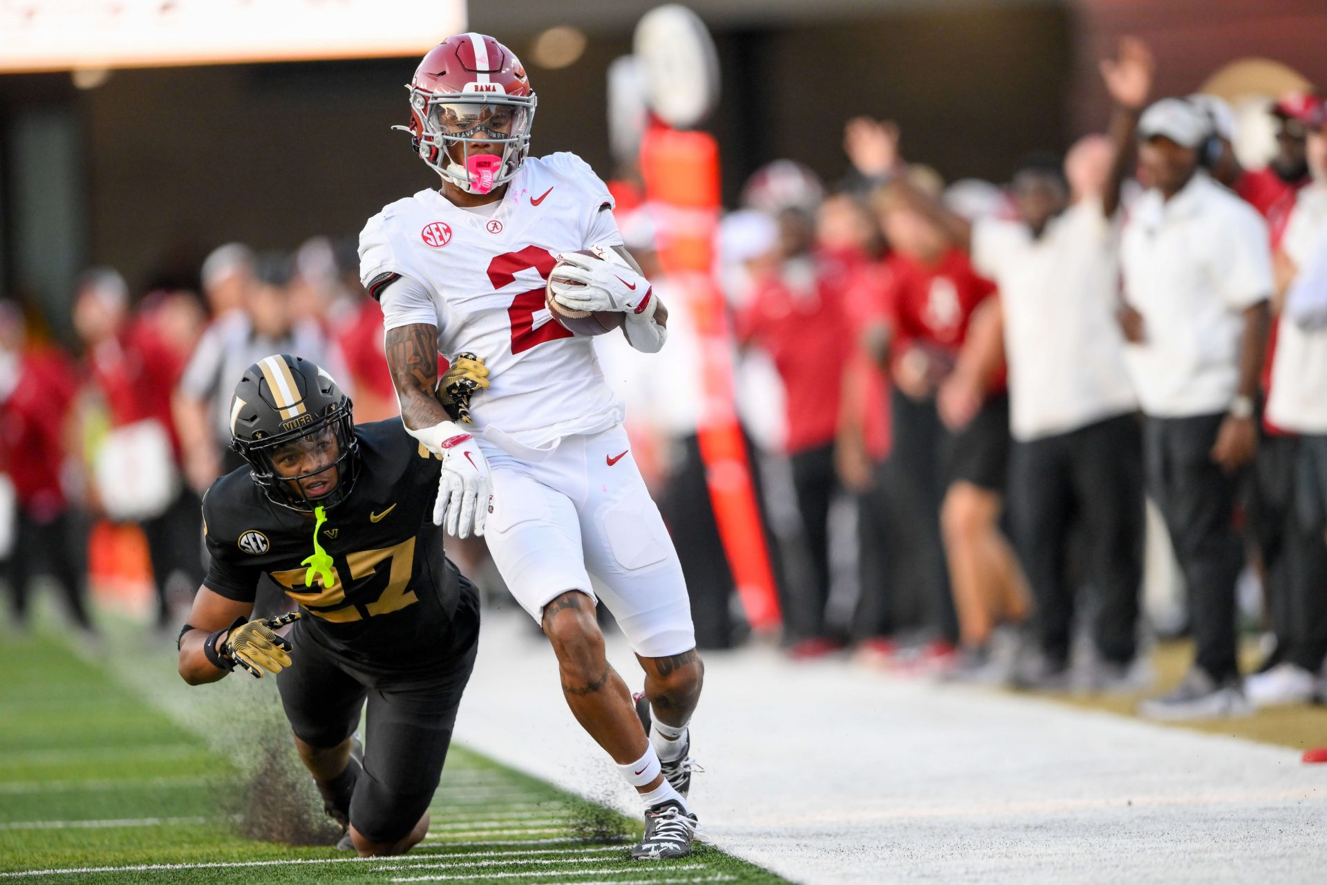 Alabama Crimson Tide wide receiver Ryan Williams (2) makes a catch over Vanderbilt Commodores cornerback Jaylin Lackey (27) during the second half at FirstBank Stadium.