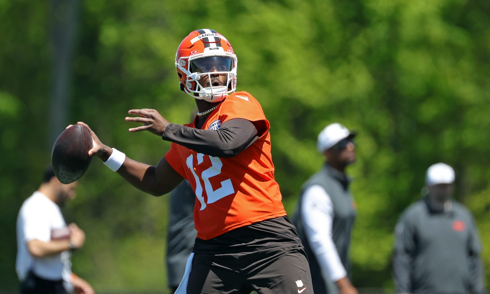 Cleveland Browns quarterback Shedeur Sanders (12) throws during NFL rookie minicamp at the Cleveland Browns training facility on Friday, May 9, 2025, in Berea, Ohio.