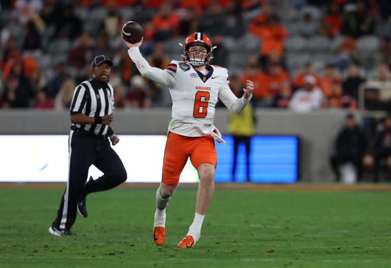 Syracuse Orange quarterback Kyle McCord (6) throws the ball against the Washington State Cougars during the second quarter at Snapdragon Stadium.