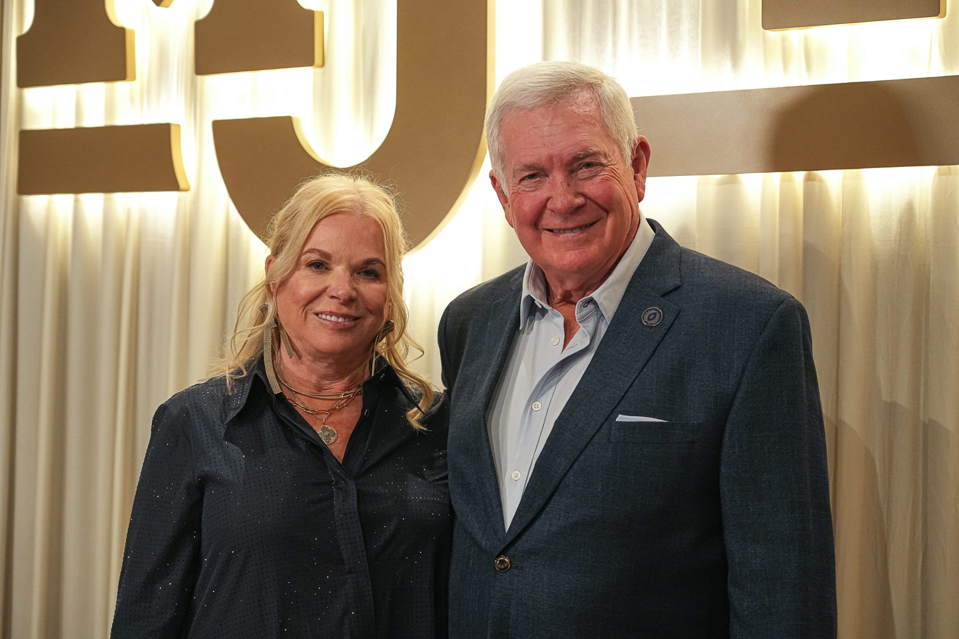Former Texas head coach Mack Brown gives his two cents on the college football chaos caused by transfer portal.