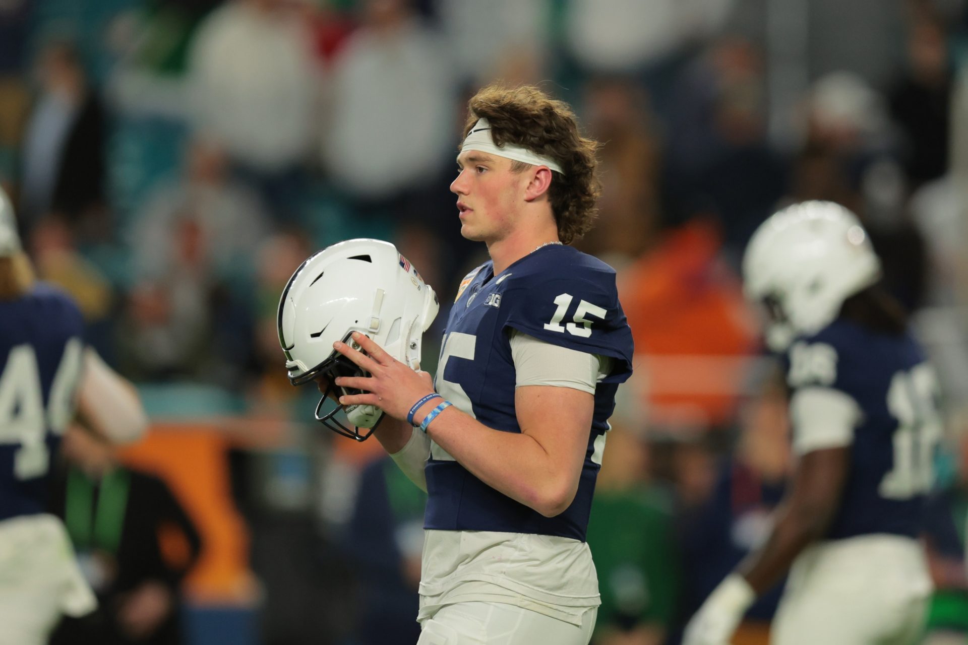 Penn State Nittany Lions quarterback Drew Allar (15) warms up before the game against the Notre Dame Fighting Irish in the Orange Bowl at Hard Rock Stadium.