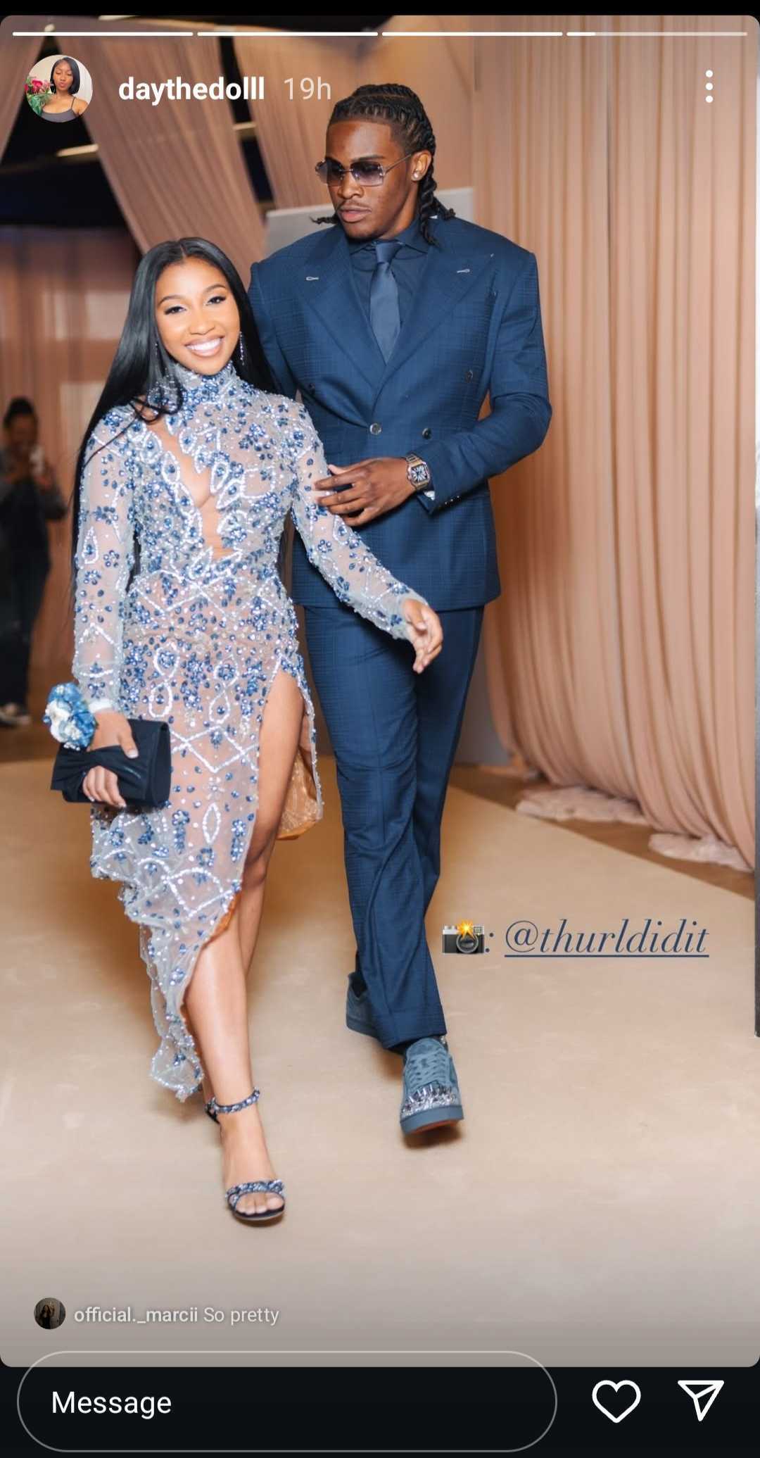 The couple made a stunning entrance — coordinated in shades of blue and undeniable glam.