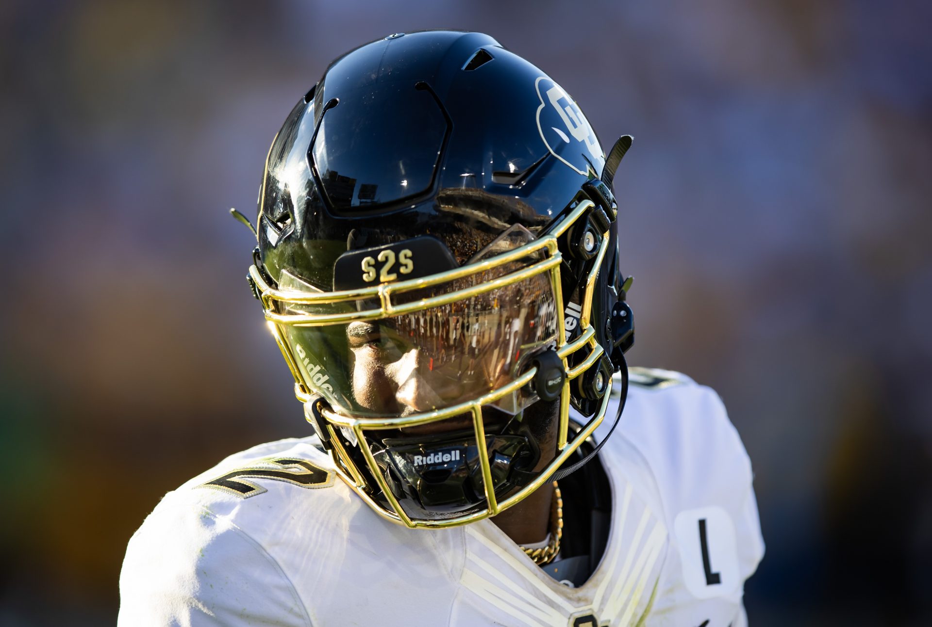 Colorado Buffaloes quarterback Shedeur Sanders (2) against the Arizona State Sun Devils in the first half at Mountain America Stadium, Home of the ASU Sun Devils.