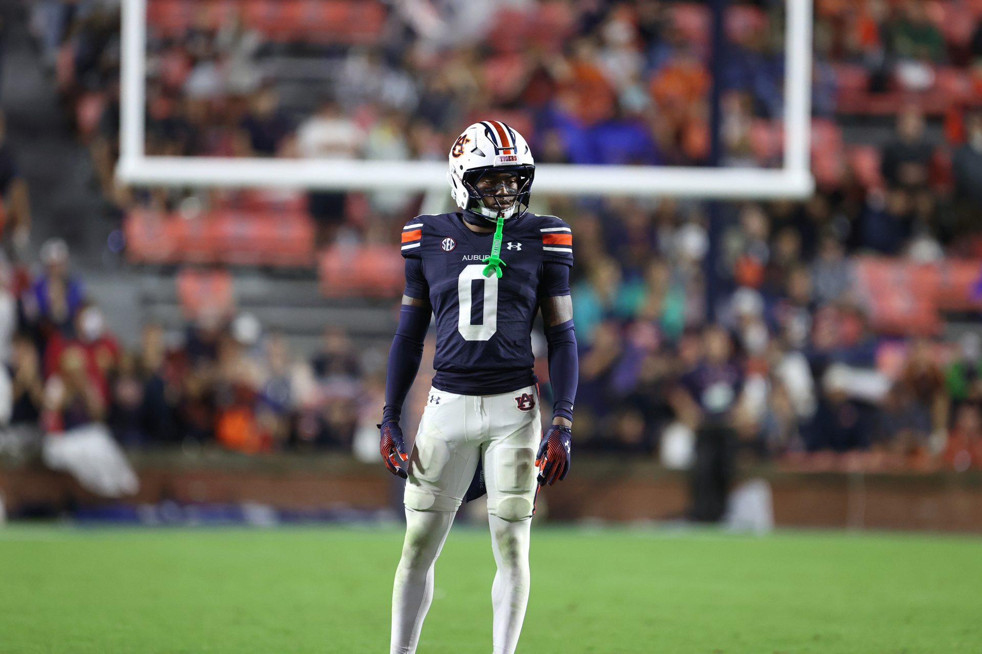 Auburn Tigers cornerback Keionte Scott (0) against the New Mexico Lobos at Jordan-Hare Stadium.
