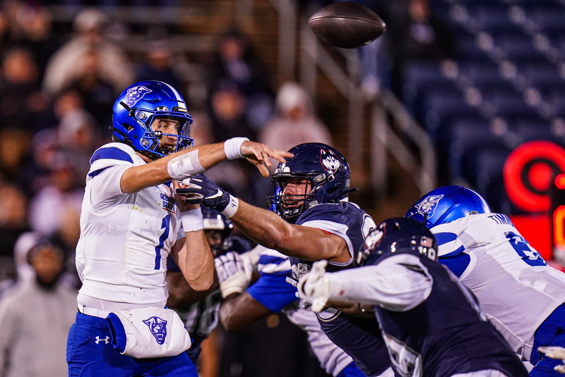 Georgia State Panthers quarterback Zach Gibson (1) throws a pass against the Connecticut Huskies in the second half at Rentschler Field at Pratt & Whitney Stadium.