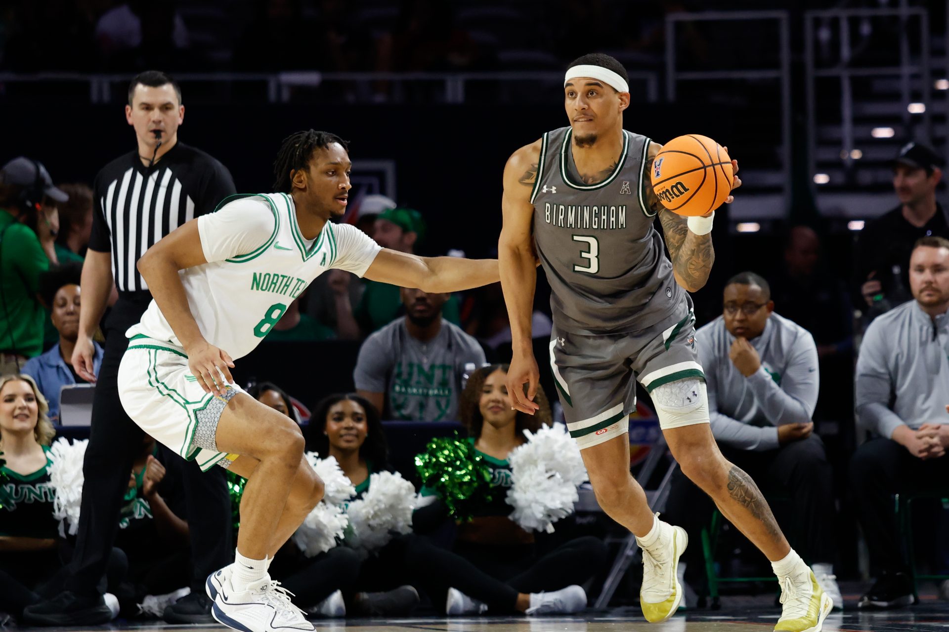 UAB Blazers forward Yaxel Lendeborg (3) looks to pass against North Texas Mean Green forward Grant Newell (8) during the first half at Dickies Arena.