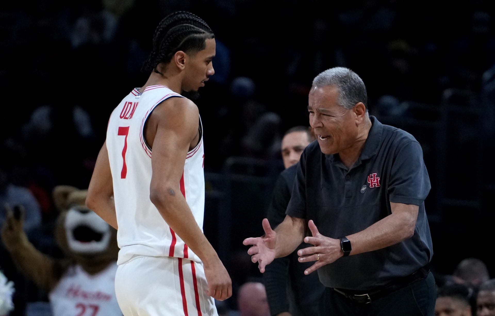 Houston Cougars head coach Kelvin Sampson talks to guard Milos Uzan (7) in the first half of a first round men’s NCAA Tournament game against the SIU Edwardsville Cougars at Intrust Bank Arena.