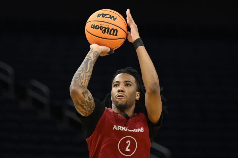 Arkansas Razorbacks guard Boogie Fland (2) shoots the basketball during NCAA Tournament West Regional Practice at Chase Center.
