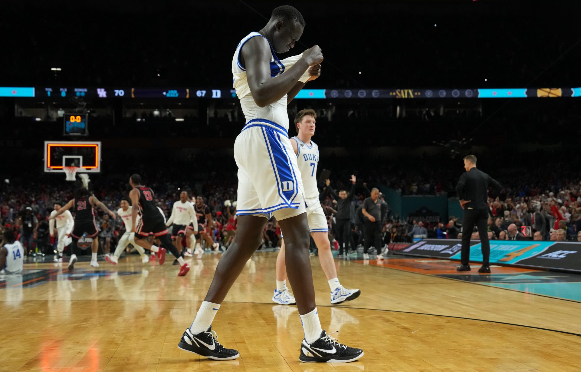 Duke Blue Devils center Khaman Maluach (9) reacts after their loss to the Houston Cougars in the semifinals of the men's Final Four of the 2025 NCAA Tournament at the Alamodome.
