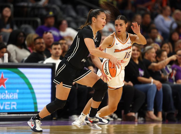 Golden State Valkyries guard Kaitlyn Chen (2) against Phoenix Mercury guard Megan McConnell (16) during a preseason game at PHX Arena.