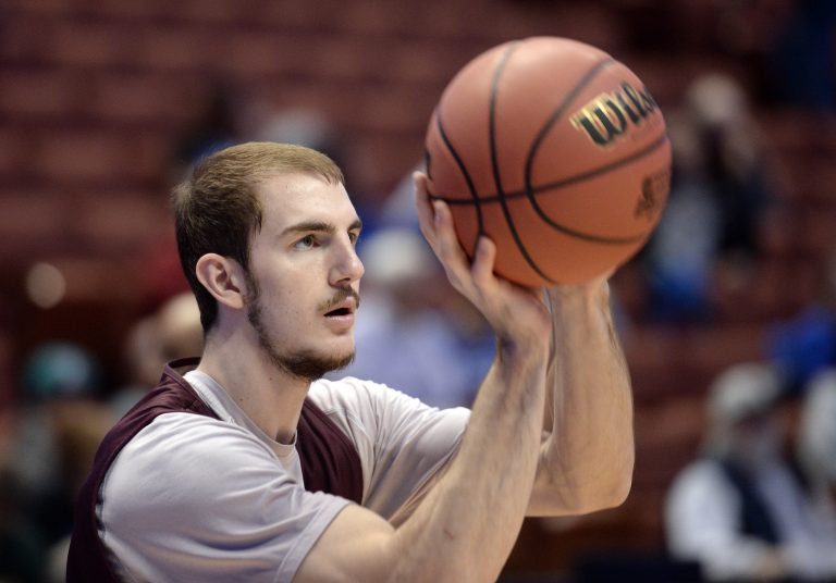 Texas A&M guard Alex Caruso (21) shoots during practice the day before the semifinals of the West regional of the NCAA Tournament at Honda Center.