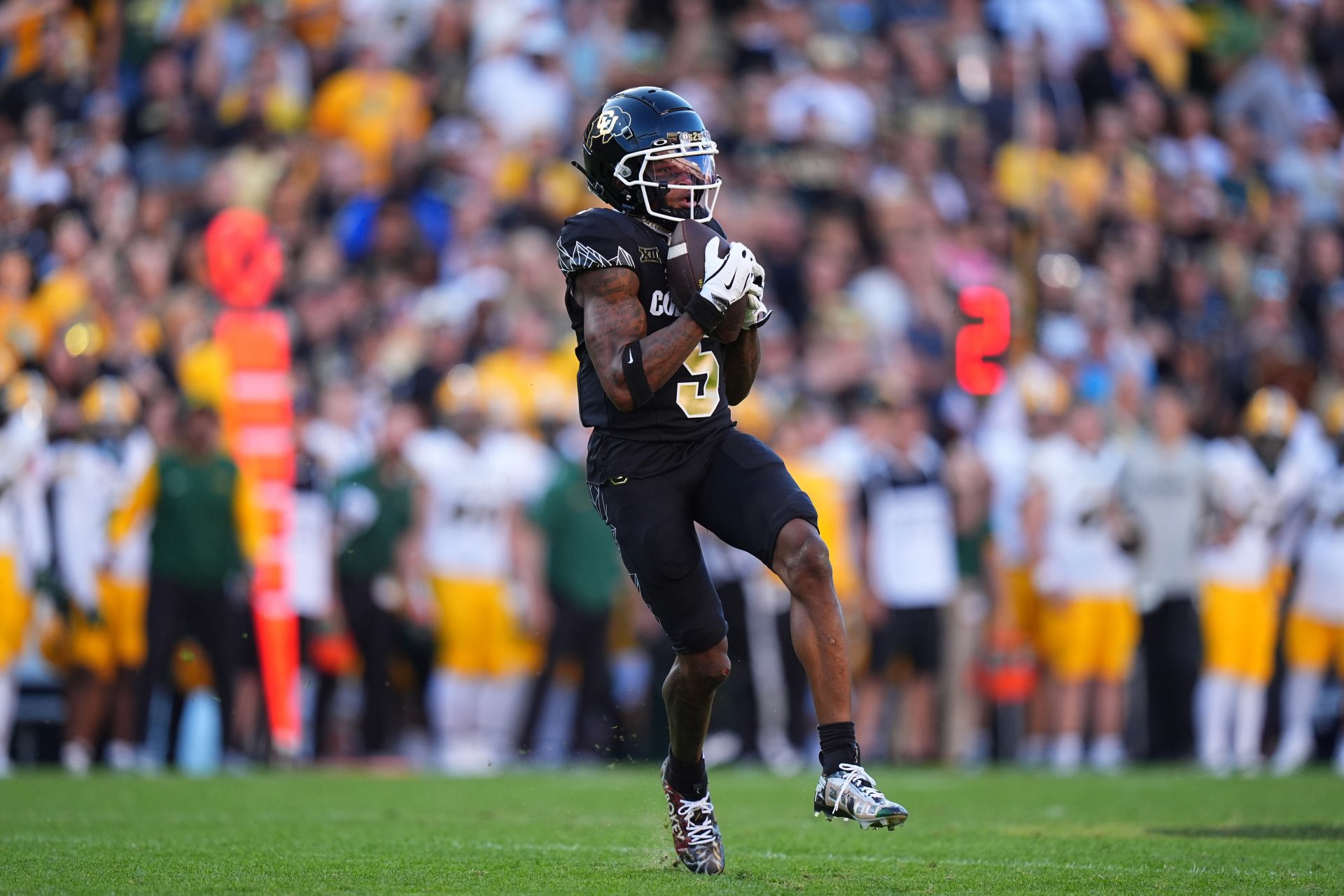 Colorado Buffaloes wide receiver Jimmy Horn Jr. (5) catches the ball in the first half against the North Dakota State Bison at Folsom Field.