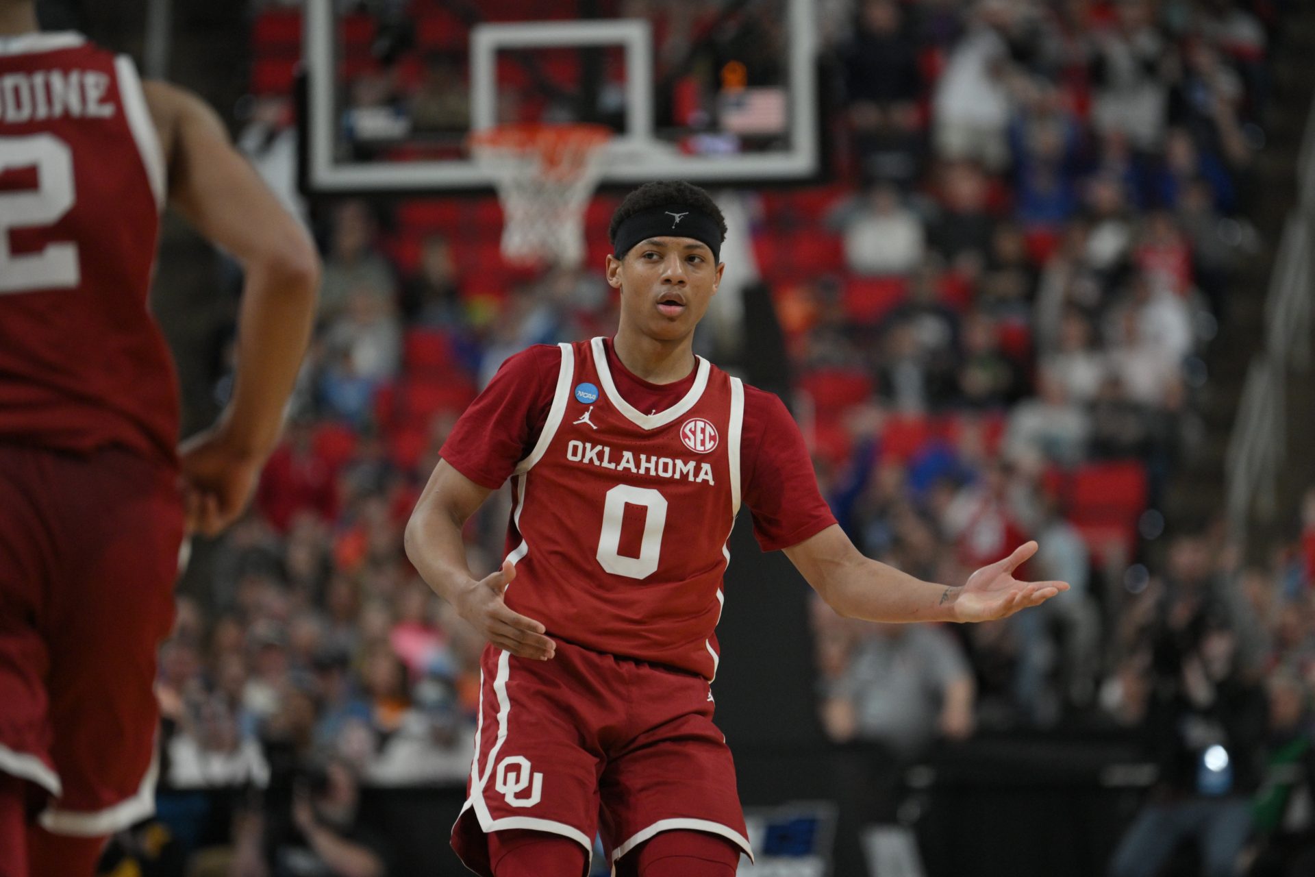 Oklahoma Sooners guard Jeremiah Fears (0) reacts after scoring against Connecticut Huskies during the second half at Lenovo Center.