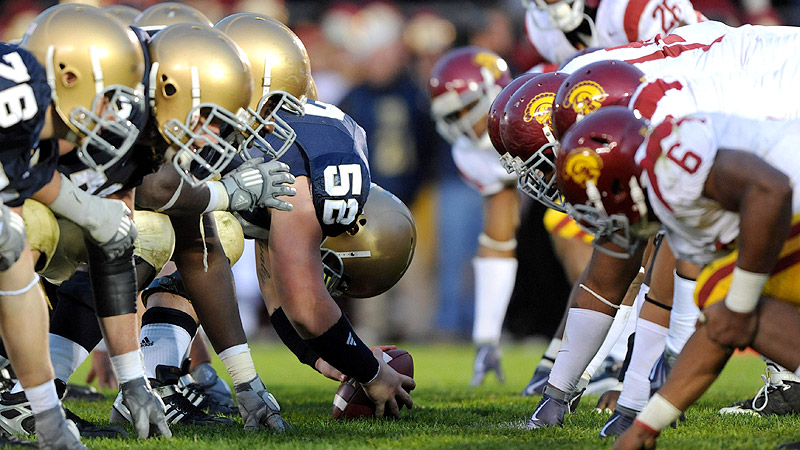 How Many Players Are on the Field in a College Football Game?