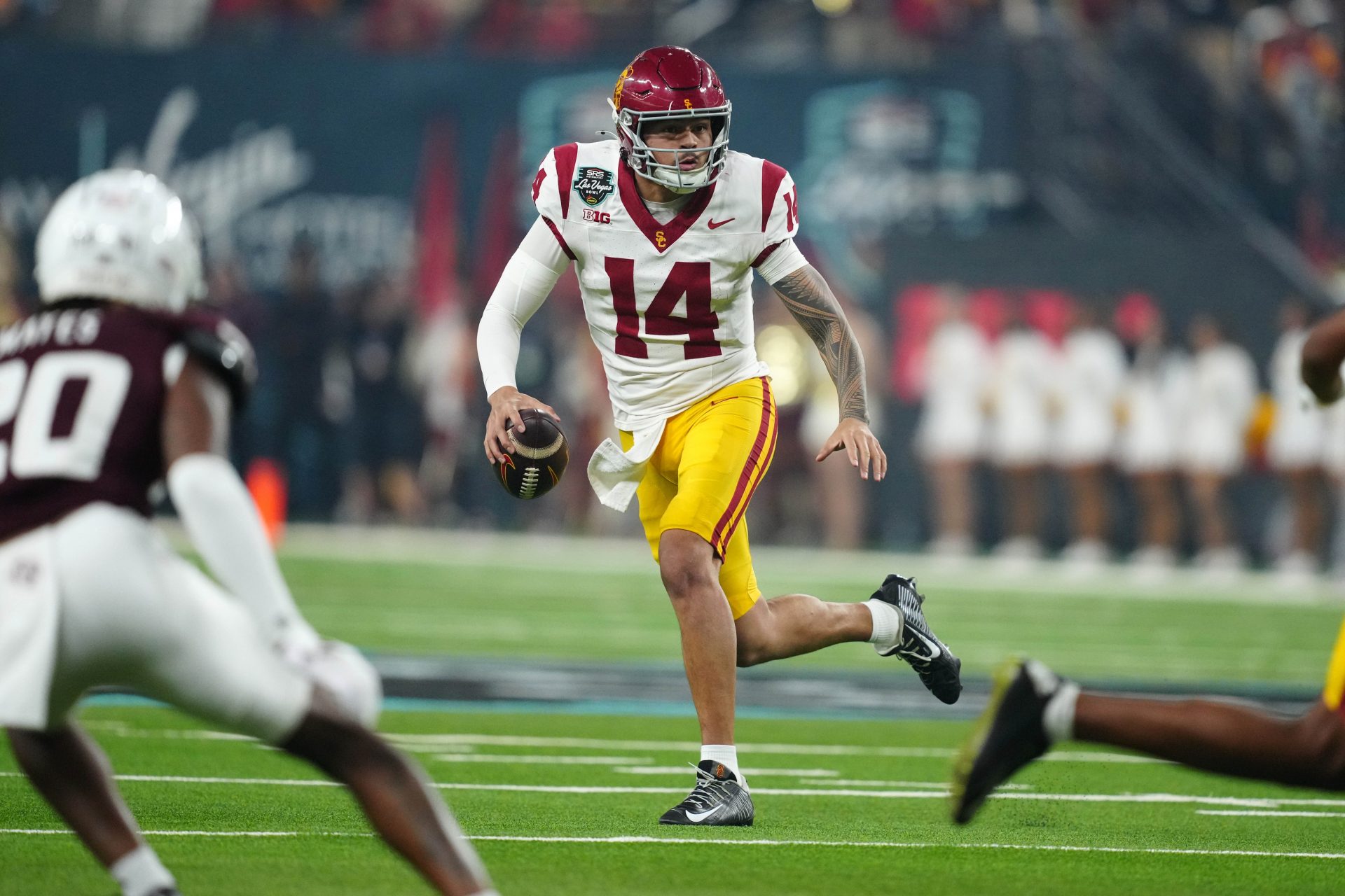 Southern California Trojans quarterback Jayden Maiava (14) throws the ball against the Texas A&M Aggies in the first half at Allegiant Stadium.