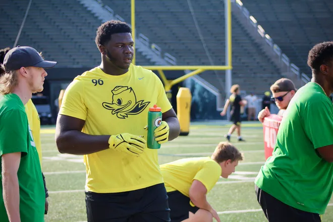 Brian Kelly, LSU Courting 2026 5-Star OT Immanuel Iheanacho Originally Thought To Be ‘Oregon Lock’