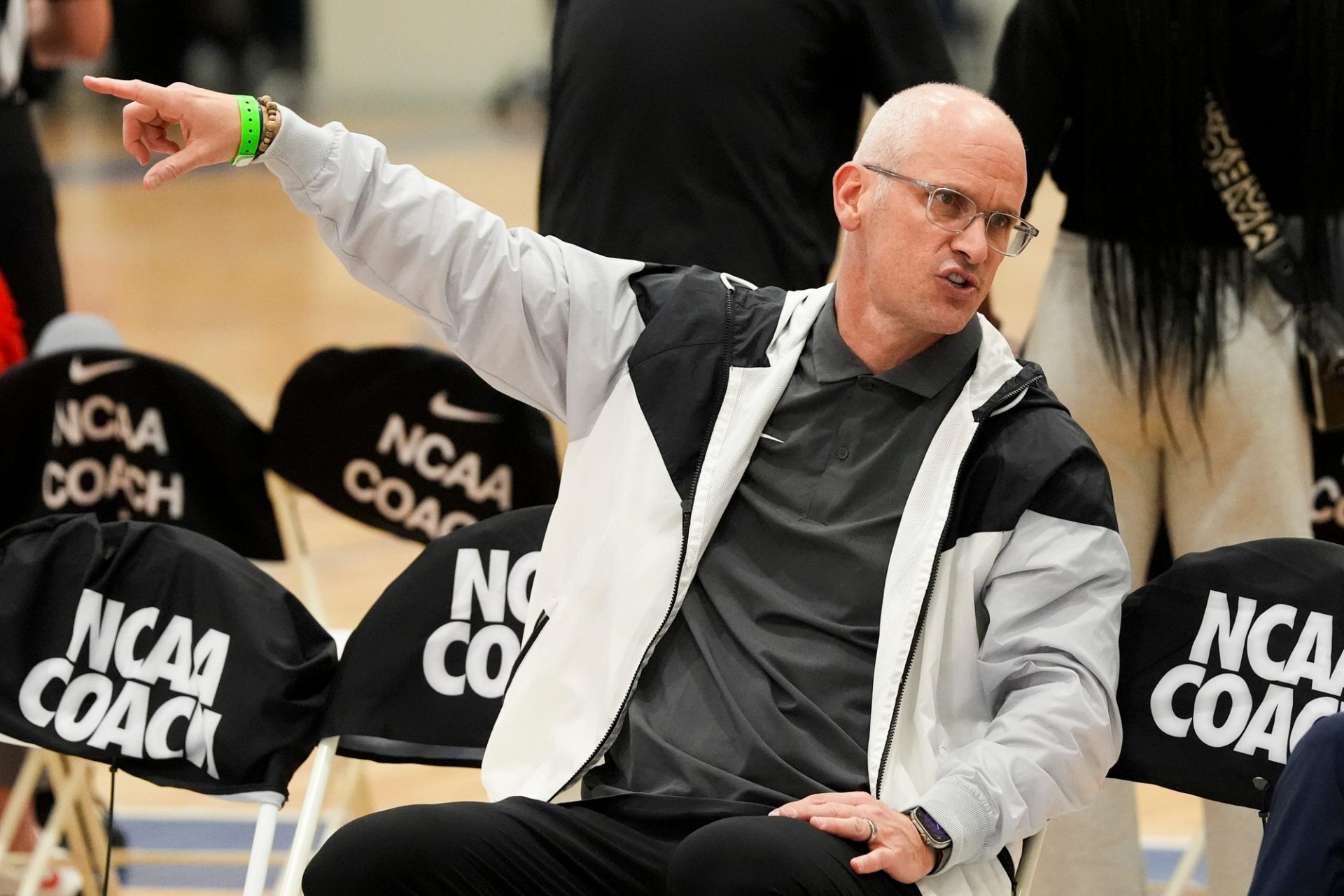UCONN’s head men’s basketball coach Dan Hurley speaks with another coach during Nike EYBL at the Memphis Sports & Events Center on Saturday, May 17, 2025.