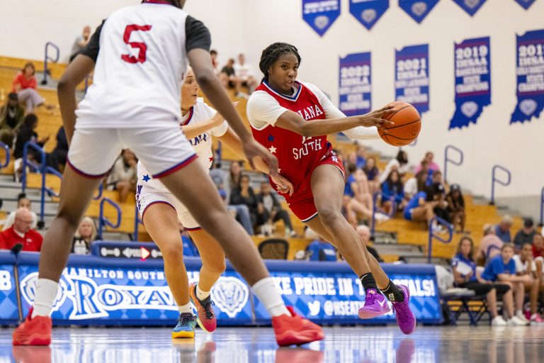 Future South All-Star Lola Lampley (11), a sophomore from Lawrence Central High School, makes a move into the lane during the second half of an Indiana All-Stars Futures girlsâ€™ game, Monday, June 3, 2024, at Hamilton Southeastern High School.