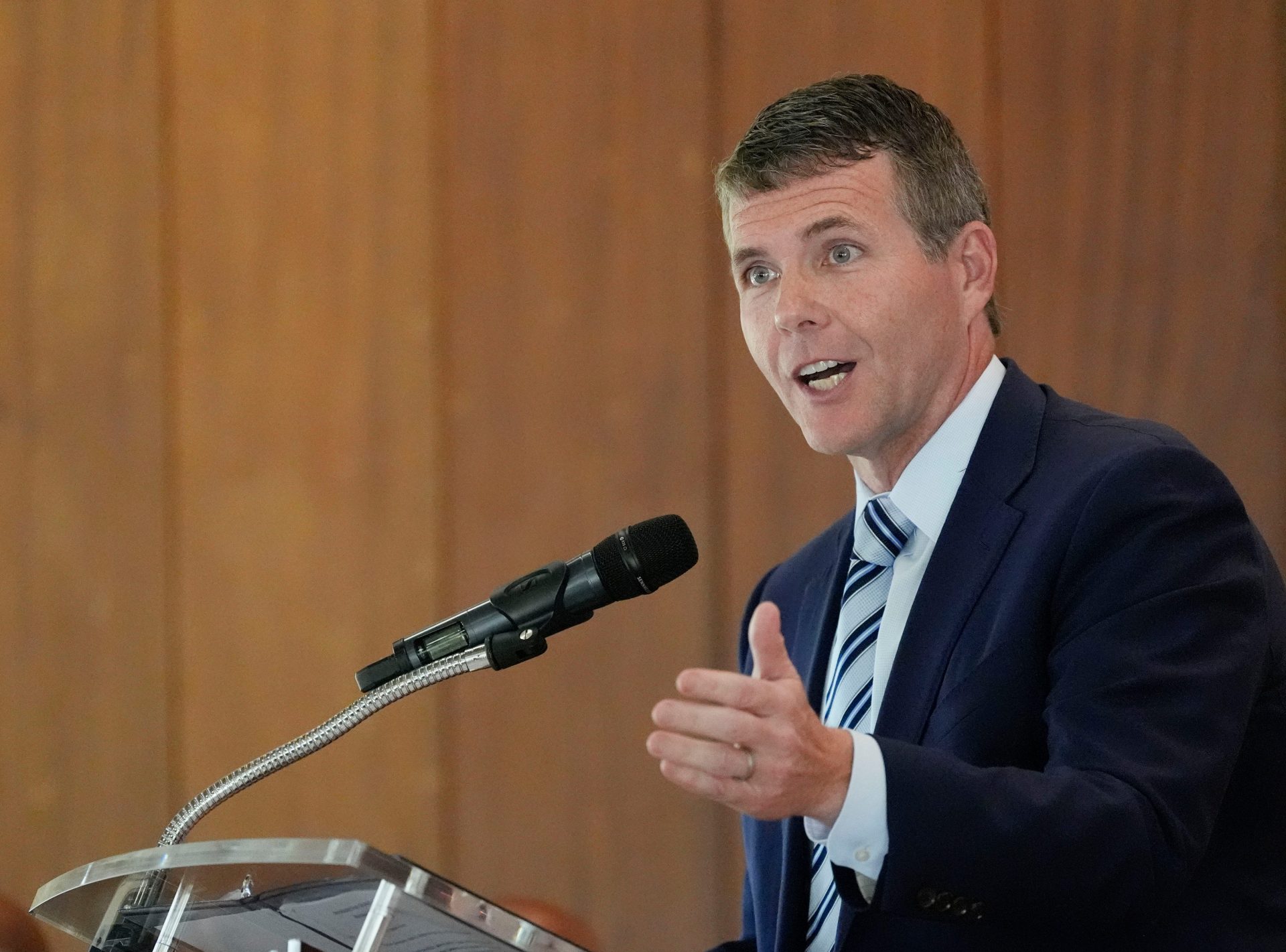 Mayor Walt Maddox speaks during the swearing in ceremony for members of the Tuscaloosa City School Board and the Tuscaloosa City Council at Tuscaloosa River Market.