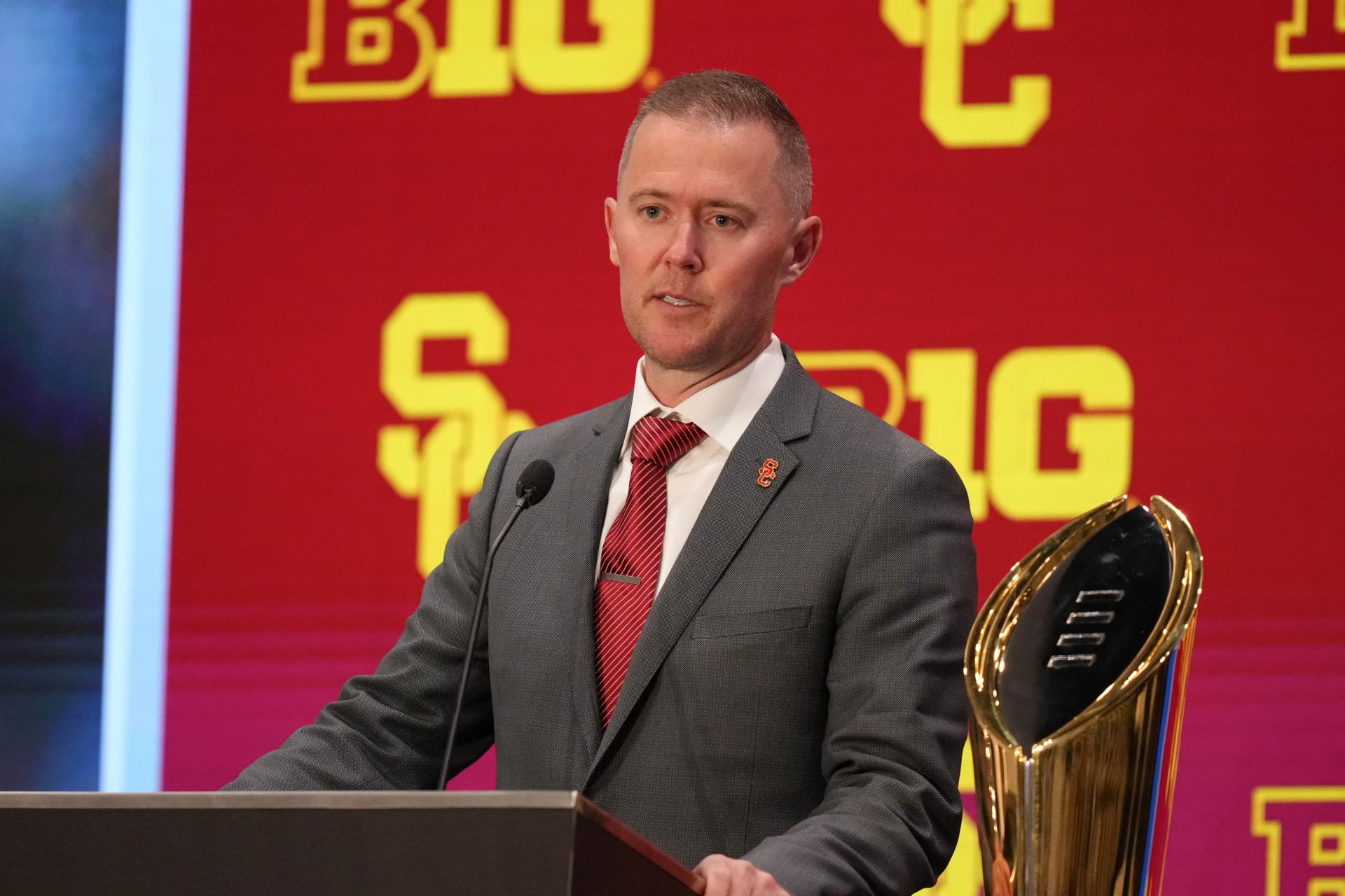 USC coach Lincoln Riley, who is rumored to be on the hot seat, is compiling an astonishing 2026 recruiting class. (Photo Credit: IMAGN)