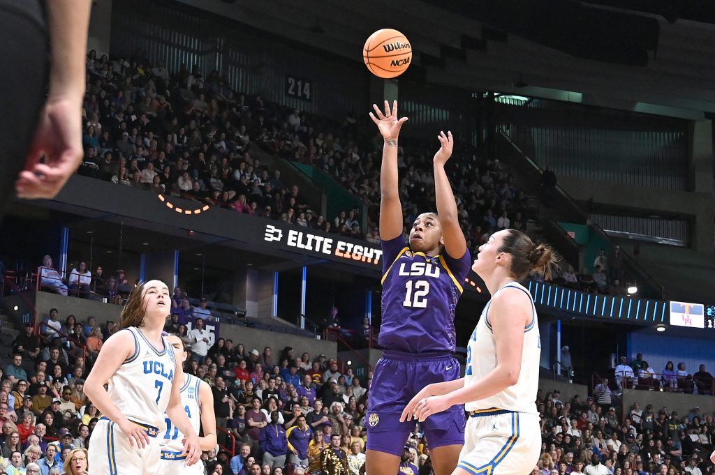 LSU's Mikaylah Williams