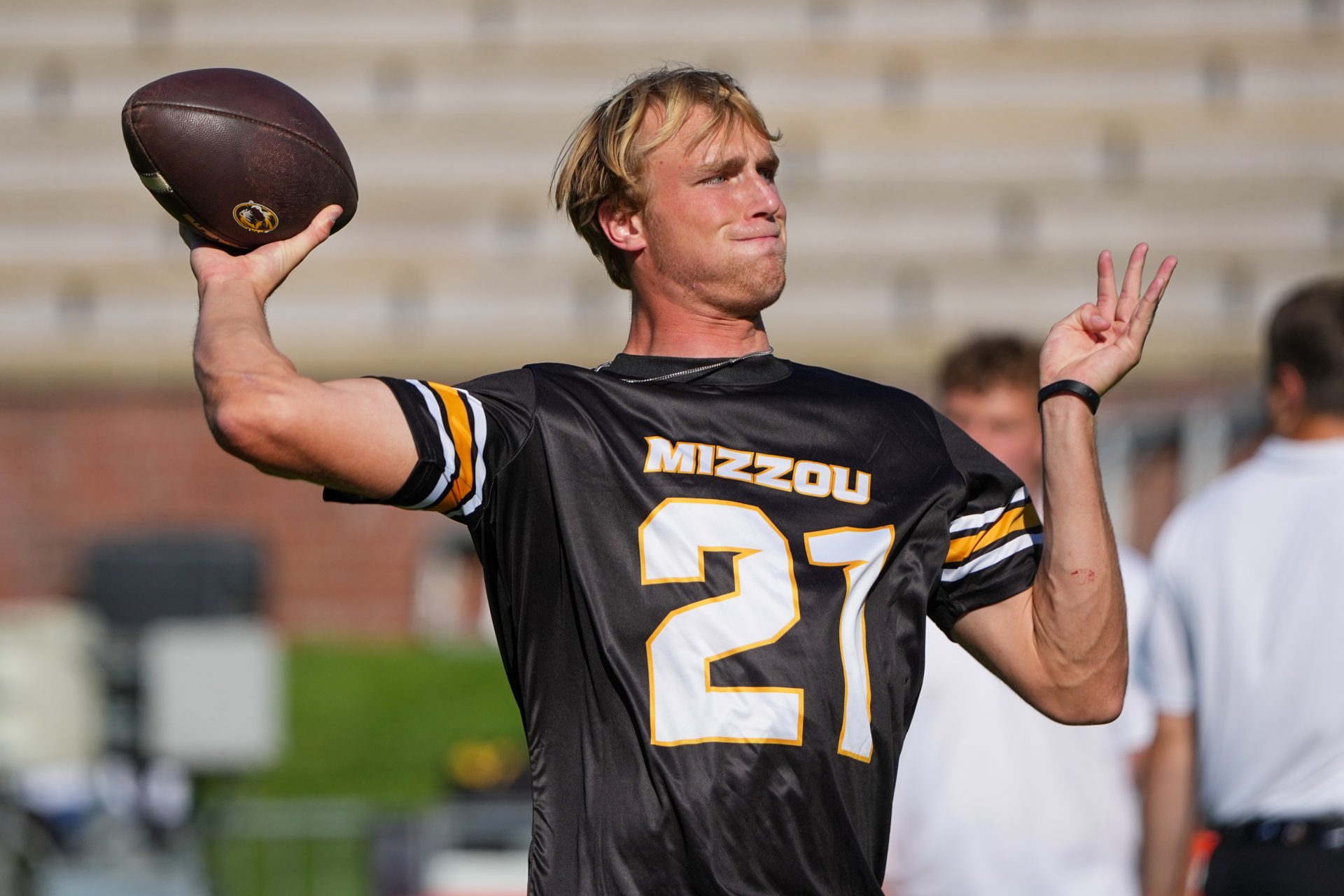 Missouri QB Sam Horn is likely sidelined by a significant injury. (Photo Credit: IMAGN)