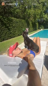 (image credits: @livvydunne on Instagram)