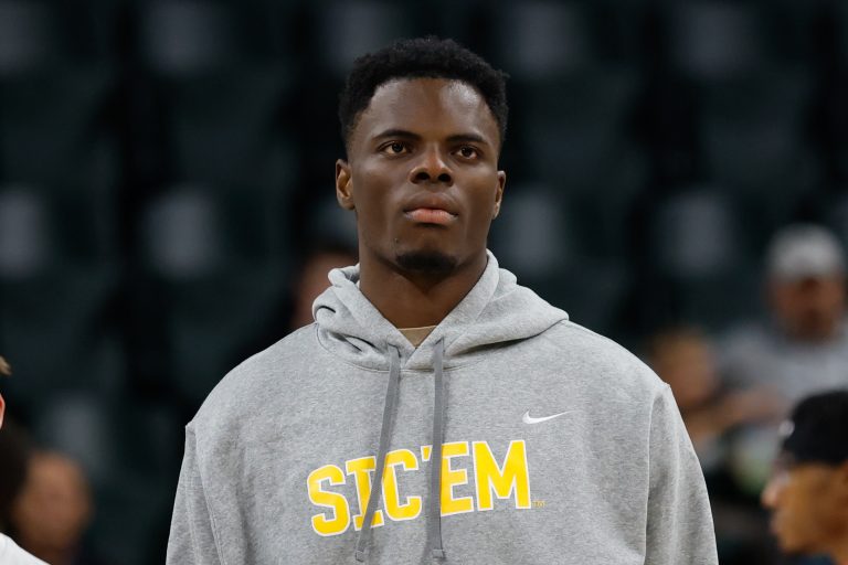 Baylor Bears center James Nnaji (46) during warmups before the game against the Arlington Baptist Patriots at Paul and Alejandra Foster Pavilion.