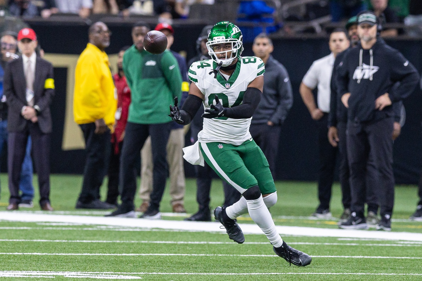 New York Jets tight end Stone Smartt (84) catches a pass against the New Orleans Saints during the second half  at Caesars Superdome.