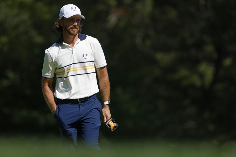 “Golf’s very humbling” – Tommy Fleetwood opens up after bouncing back in Round 3 of Dubai Invitational