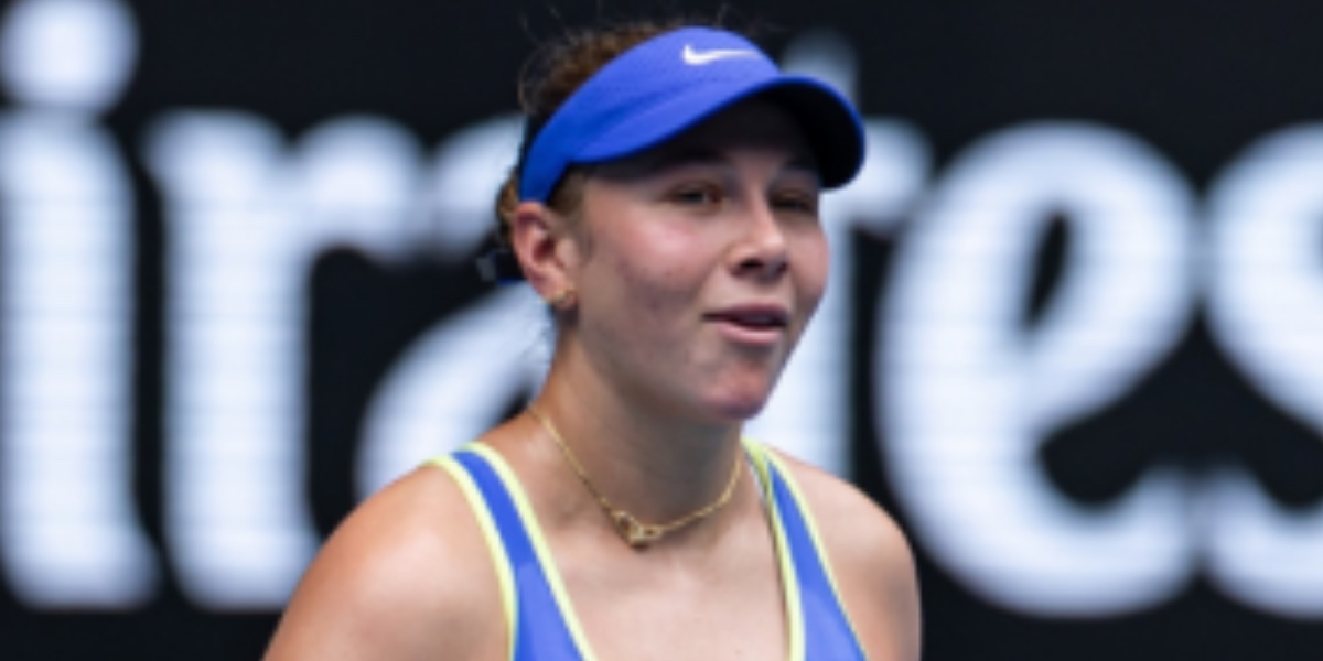 Amanda Anisimova Sets the Record Straight After 'Clickbait' USA Politics Question Gets Her Into Trouble At Australian Open