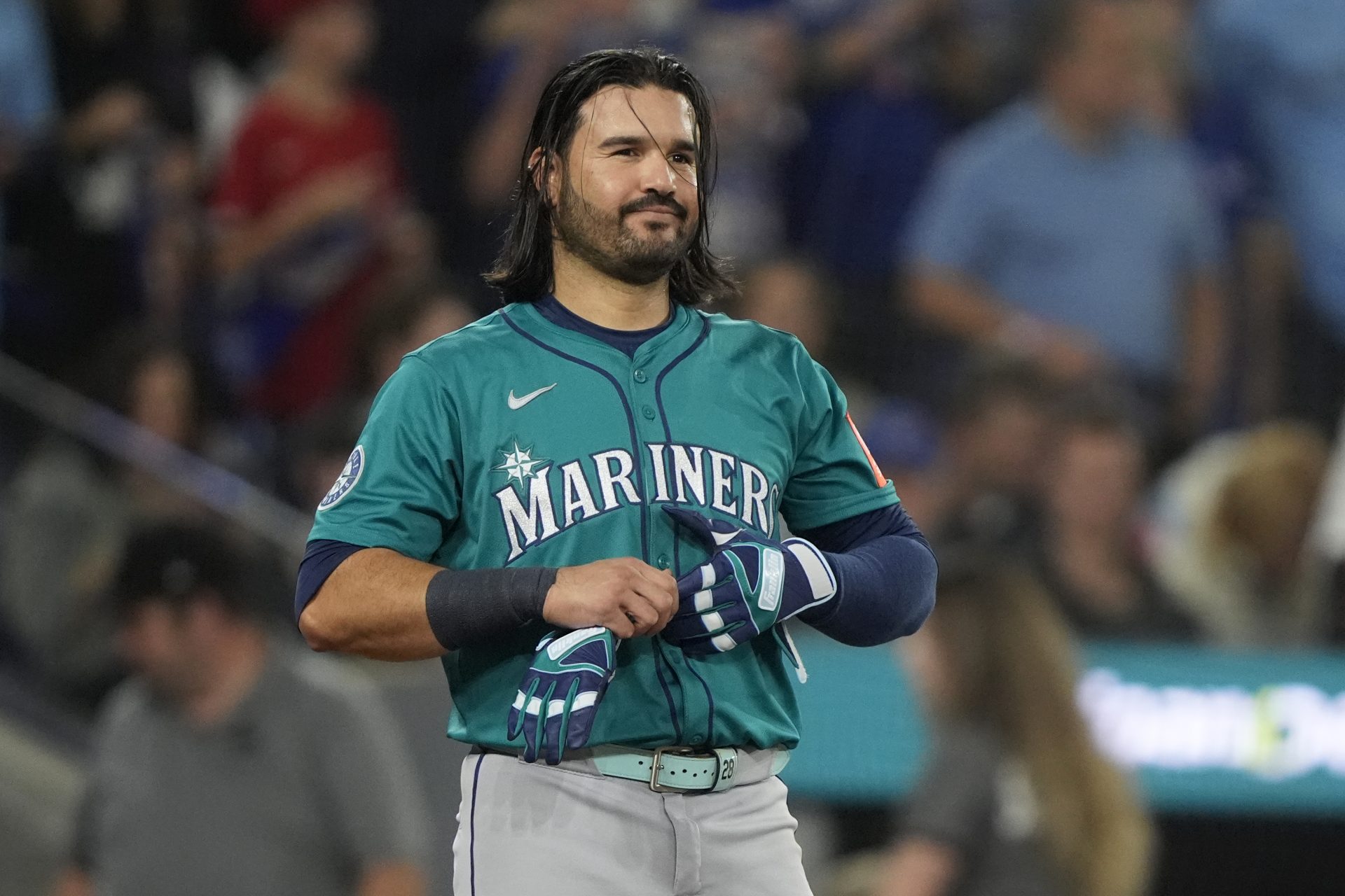 Seattle Mariners third baseman Eugenio Suarez (28) reacts after striking out against the Toronto Blue Jays in the second inning during game six of the ALCS round for the 2025 MLB playoffs at Rogers Centre.