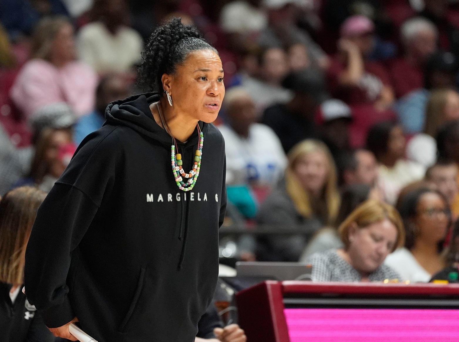South Carolina head coach Dawn Staley coaches her team as they play Alabama at Coleman Coliseum.