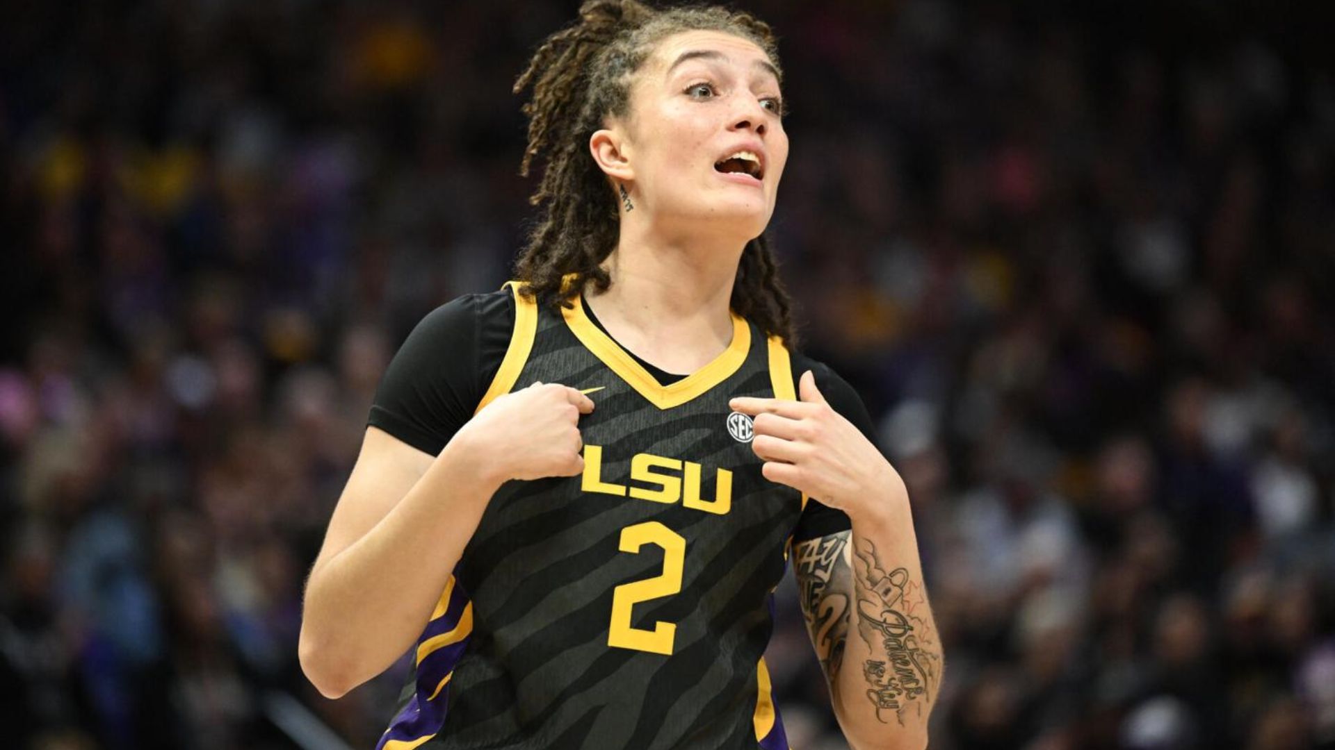 “F*ck You”: LSU’s Grace Knox Goes Ballistic on the Bench vs Ole Miss’ Student Section After Nasty Play