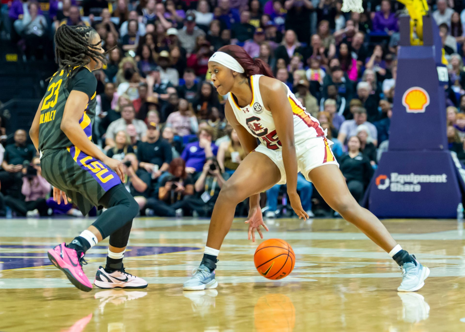 Raven Johnson 25, LSU Tigers Women’s Basketball take on the South Carolina Gamecocks at the Pete Maravich Assembly Center in Baton Rouge, LA. Saturday, Feb. 14, 2026.