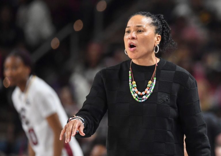 Dawn Staley Deeply Offended After Valkyries Reporter Namedrops Laeticia Amihere While Breaking Kate Martin News