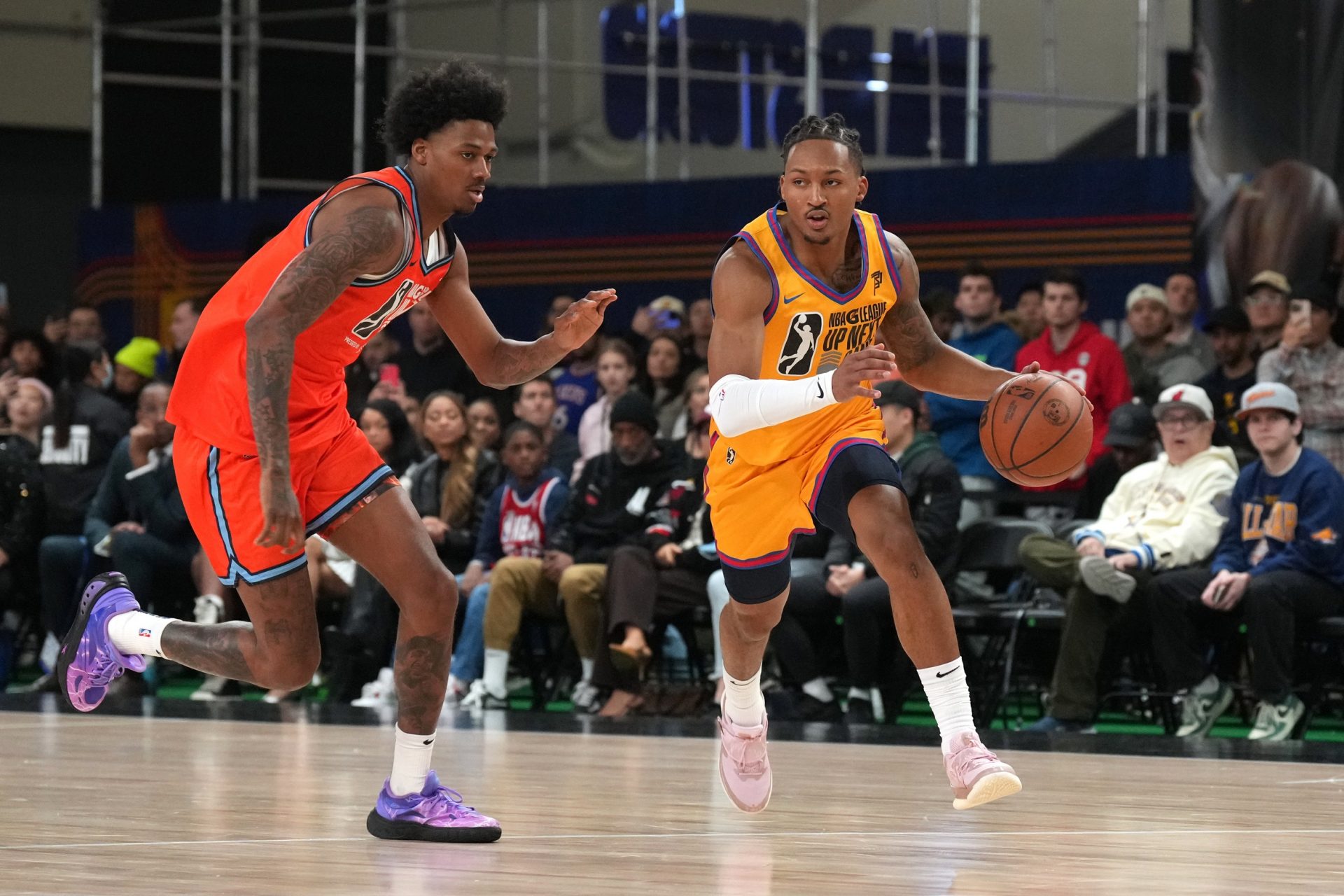 Team Braxton guard Jahmir Young (right) of the Grand Rapids Gold dribbles against Team Swish Cultures guard Dink Pate (left) of the Mexico City Capitanes during the G-League-Next Up Game championship at Moscone Center. Source: Imagn
