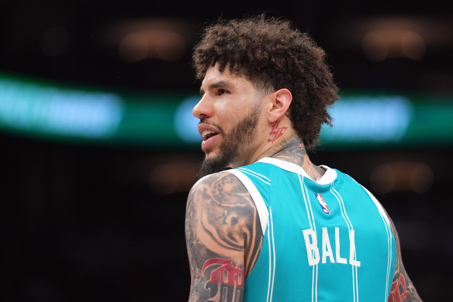 Charlotte Hornets guard LaMelo Ball (1) reacts against the Phoenix Suns during the second half at Mortgage Matchup Center - Source: Imagn Images