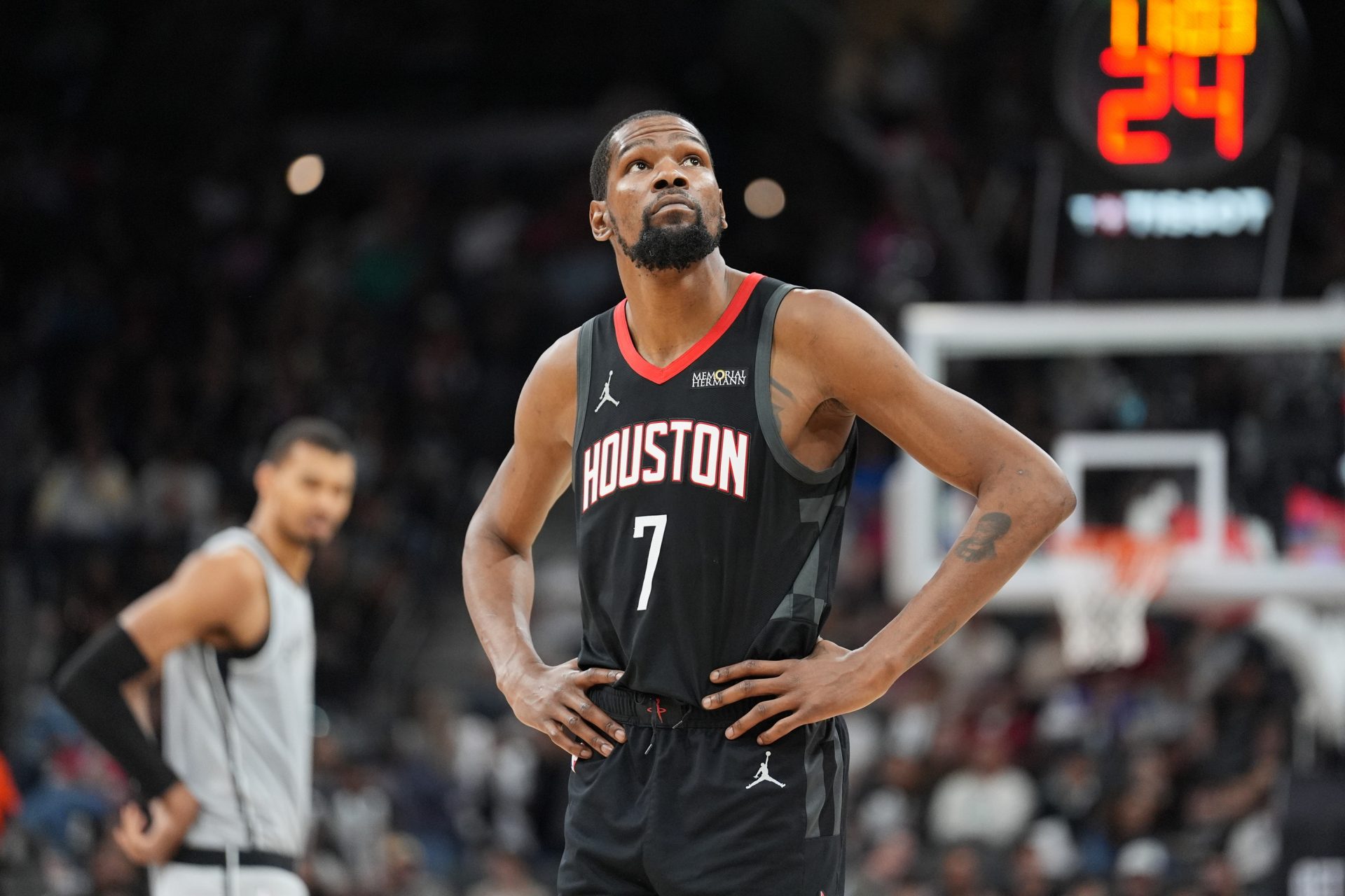 Houston Rockets forward Kevin Durant (7) looks up in the second half against the San Antonio Spurs at Frost Bank Center. - Source: Imagn
