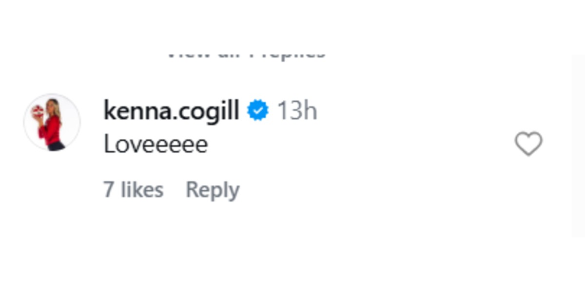 Cogill's comment on Murray's post (Image via Instagram/ @harpermurrayy)