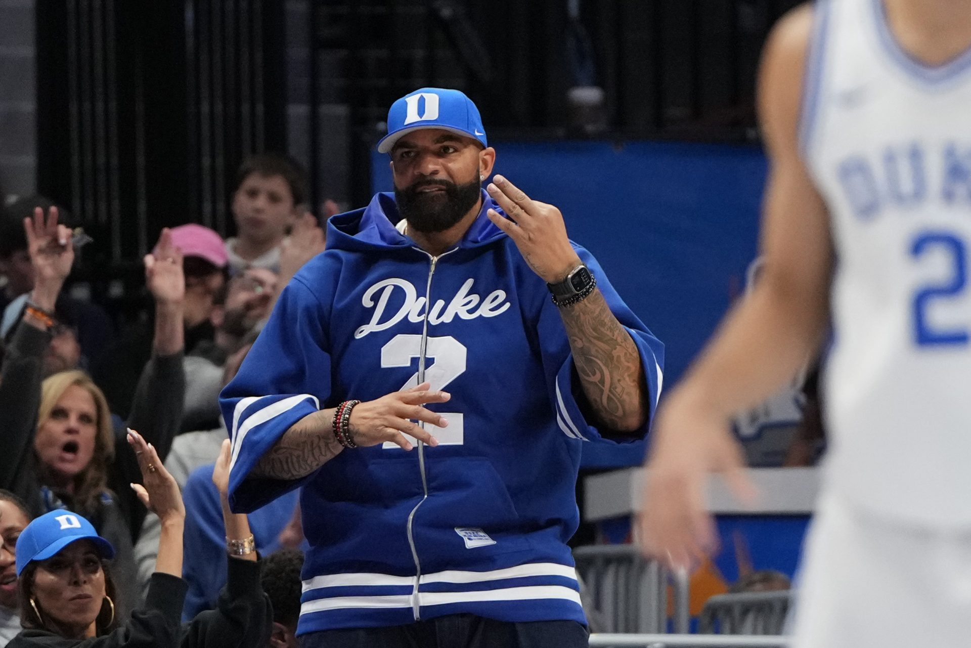 LOOK: Viral Clip Of Carlos Boozer Trolling St. John's Fans Resurfaces After UConn's Last-Minute Elite Eight Thriller - Source - Imagn
