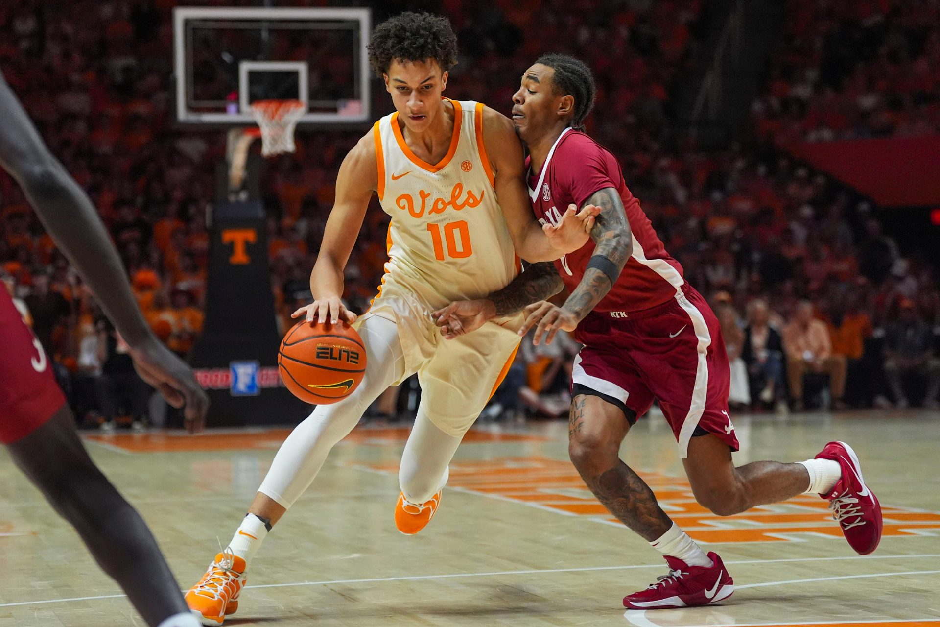 Tennessee's Nate Ament in action vs. Alabama Source: Imagn