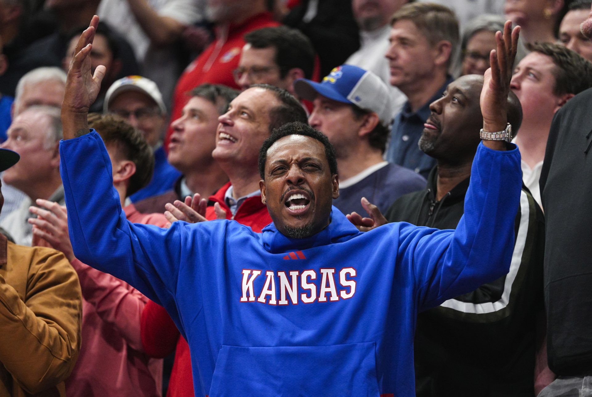 Former Kansas Jayhawk Paul Pierce rallies the crowd during the first half against the BYU Cougars at Allen Fieldhouse - Source: Imagn Images