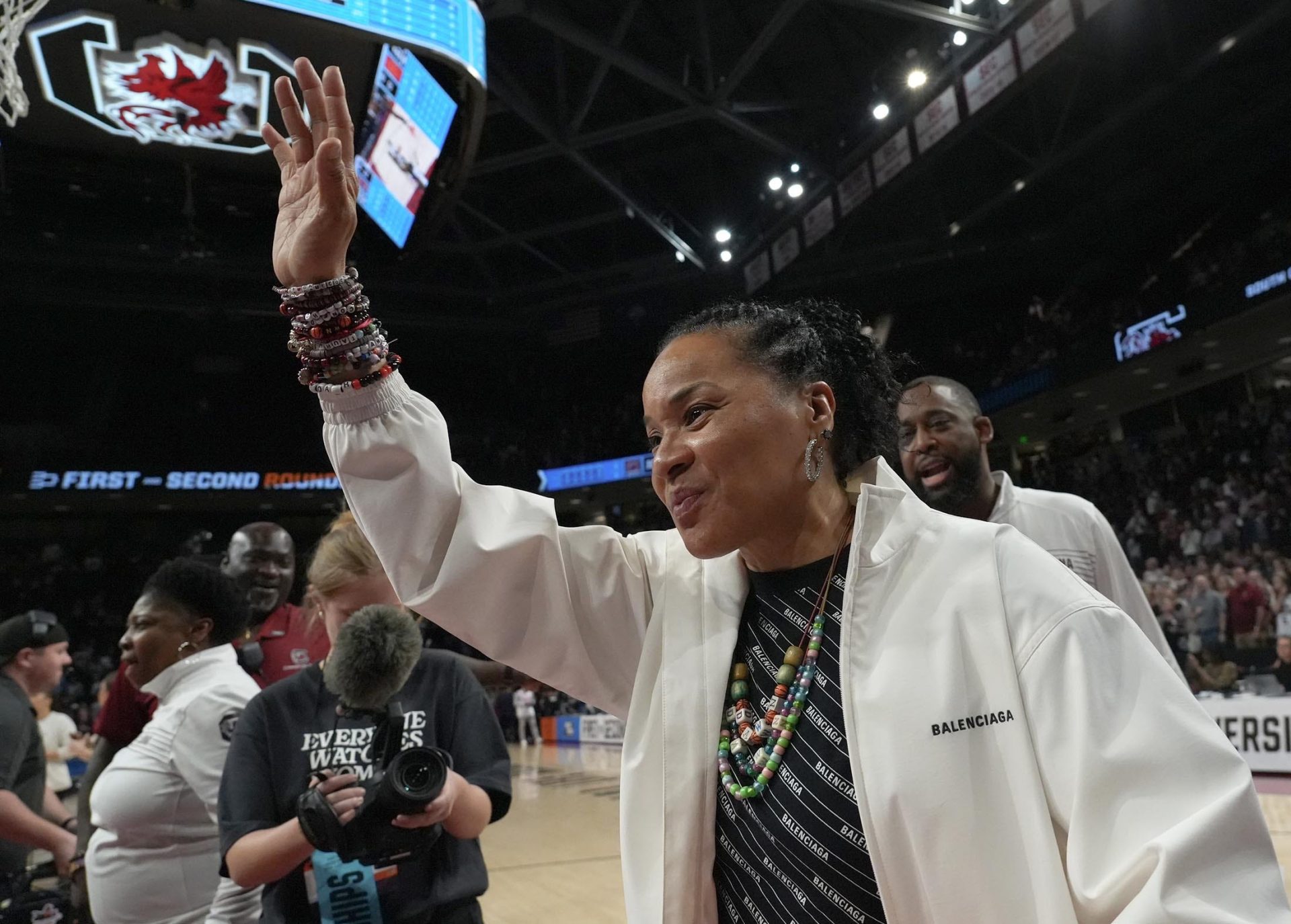 Dawn Staley - 
Source: Imagn
