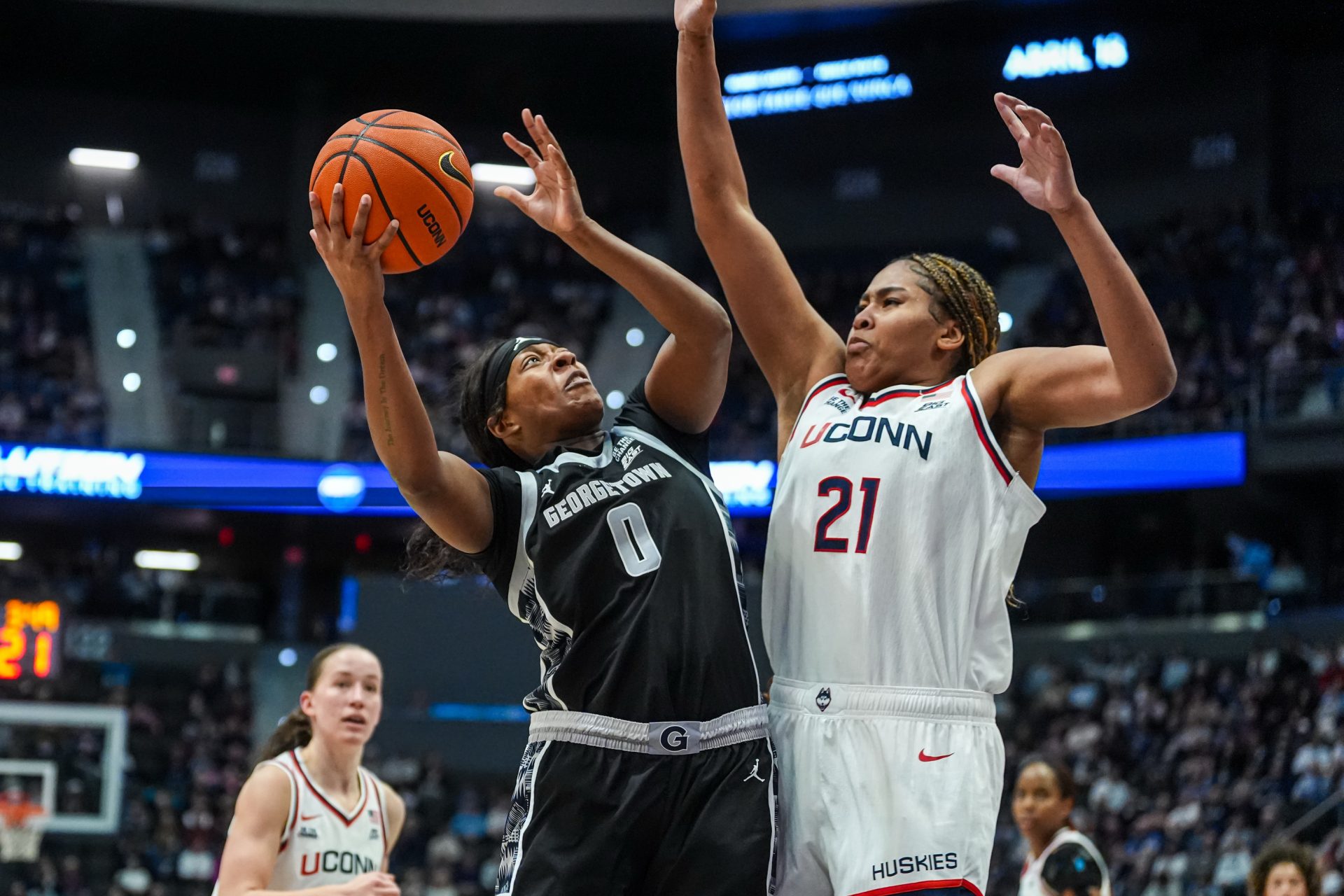 Sarah Strong - UConn vs. Georgetown - Source: Imagn.